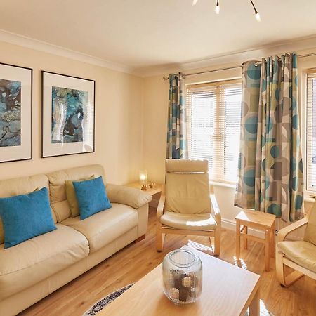 Host & Stay - The Scuttlebutt Townhouse 惠特比 外观 照片